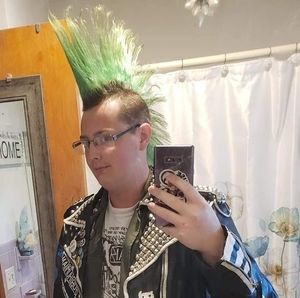 Meet your Posher, Lucas